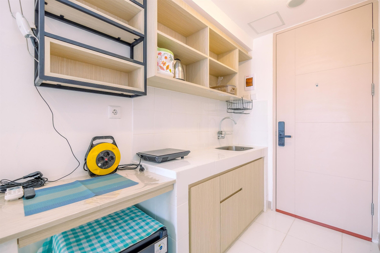 Others 2, Comfy And Best Choice Studio Apartment Tokyo Riverside Pik 2, Tangerang