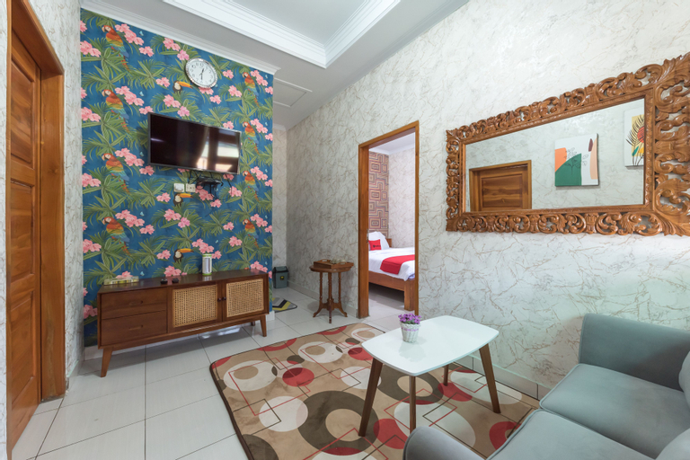 RedDoorz @ Villa De ZamZam Ciater