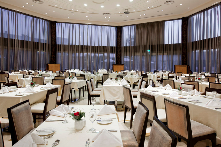 Food & Drinks 4, Holiday Inn RIYADH - IZDIHAR by IHG, Riyadh