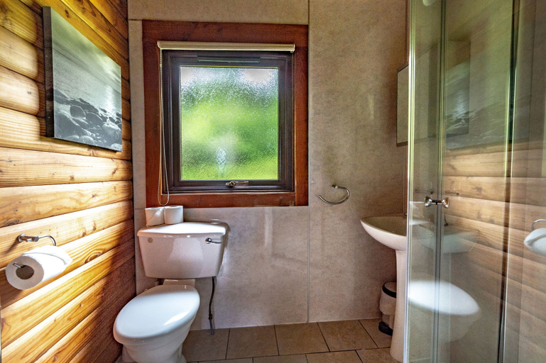 Bathroom 3, Armadale Castle Cabins, Highland