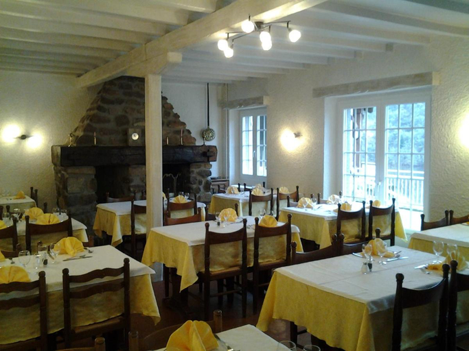 Food & Drinks 5, Logis Hotel La Cremaillere, Puy-de-Dôme