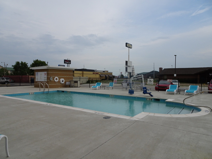 Sport & Beauty 2, Holiday Inn JONESBORO by IHG, Craighead