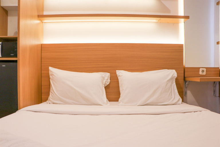Bedroom 3, Comfy And Tidy Studio At Tokyo Riverside Apartment Pik 2, Tangerang