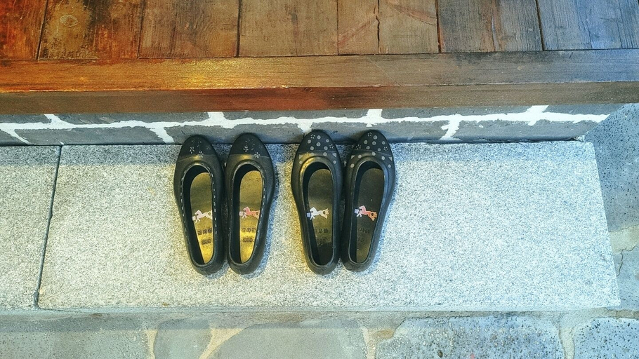 Exterior & Views 2, Gangneongjeon Hanok Stay, Jeonju