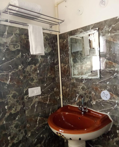 Bathroom 4, Hotel Starwood, Garhwal