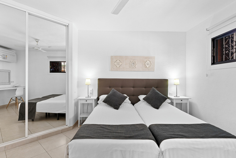Bedroom 2, Paloma Beach Apartments , Santa Cruz de Tenerife