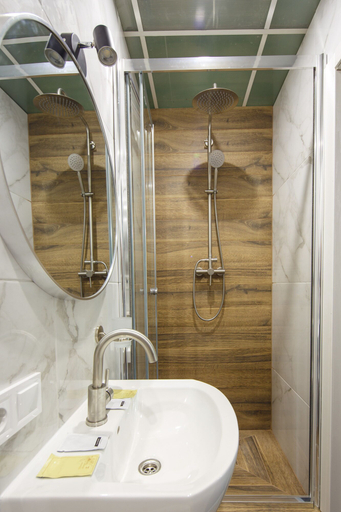 Bathroom 3, Mezzanine White, Odes'ka