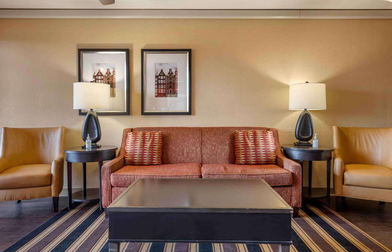 Public Area 2, Extended Stay America Suites - Pittsburgh - Airport, Allegheny