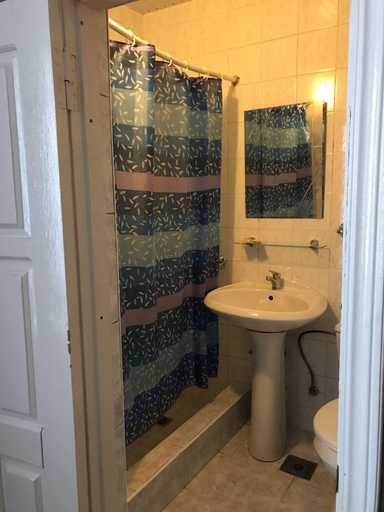 Bathroom 3, Elena Guest House, Sochi gorsovet
