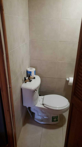 Bathroom 4, Roca Azul, Jocotepec