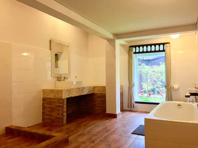 Bathroom 5