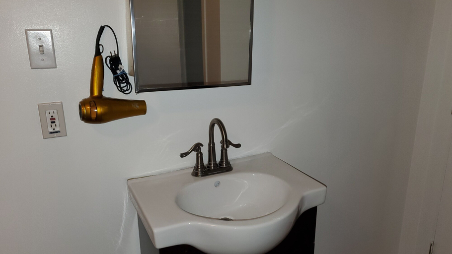 Bathroom 3, Hebergement JFR, D'Autray