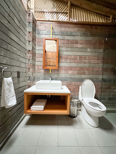 Bathroom 4, Kilyawan Farm Resort, Ibaan
