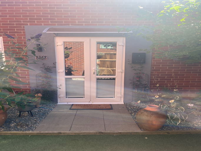 Exterior & Views, Stunning 1-bed Private Apartment in Norwich, Norfolk