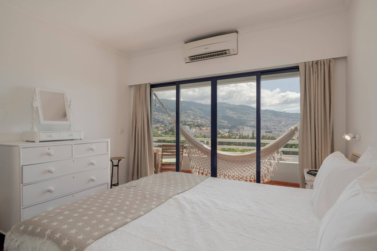 Bedroom 5, Funchal bay View, Vista Mar I, Funchal