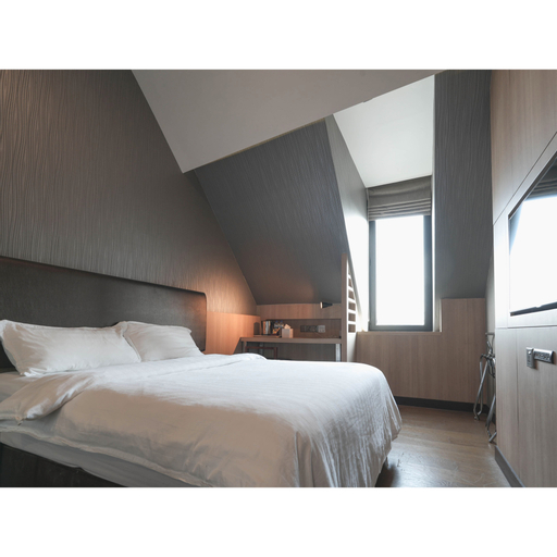 Bedroom 3, Amrise Hotel Kitchener, Singapore