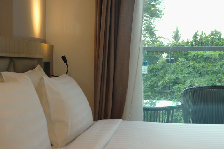 Bedroom 4, Clarian Hotel Beach Patong, Phuket Island