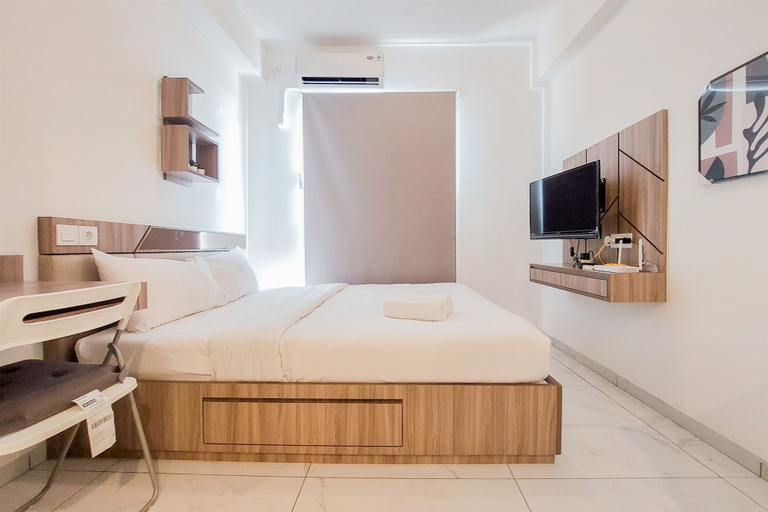 Bedroom 2, Good Deal Studio Apartment At Sky House Alam Sutera, Tangerang