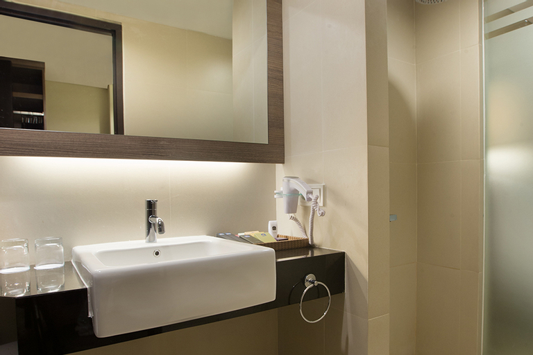 Bathroom 4