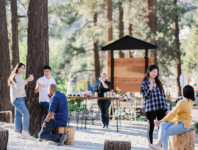 Food & Drinks 5, Grand Pine Cabins, San Bernardino