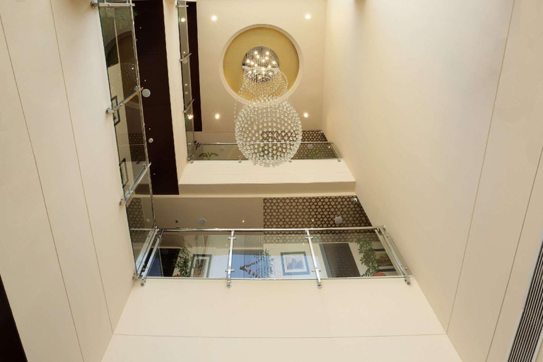 Bathroom 3, Vesta Sapphire Jaipur - A City Center Hotel, Jaipur