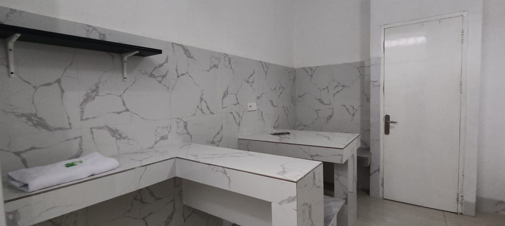 Bathroom 4, Antasari 8 Homestay, Samarinda