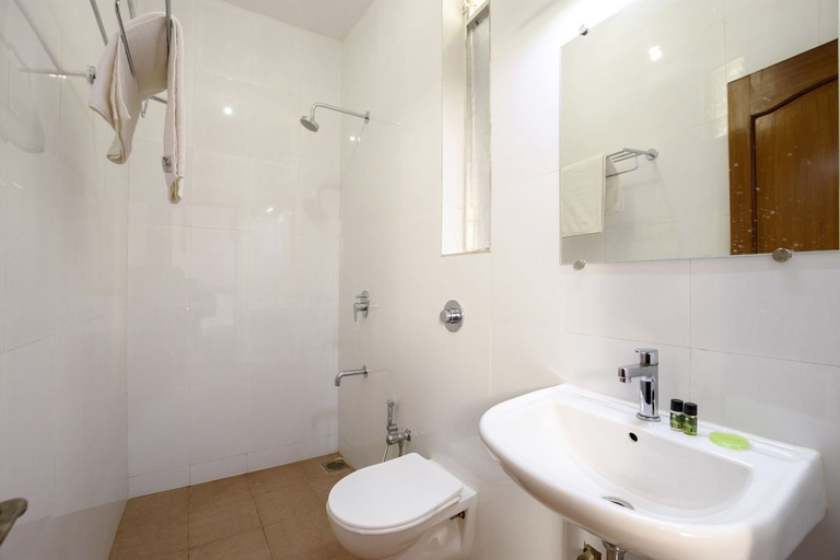 Bathroom 4, Mariaariose - Melody Of The Sea, South Goa