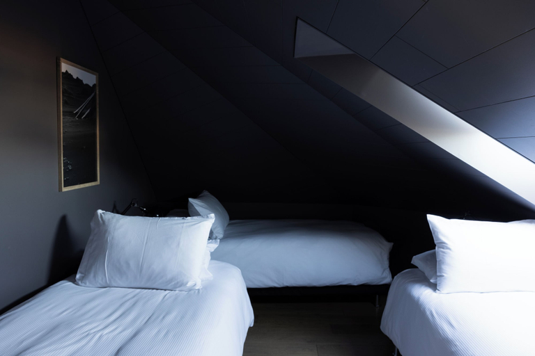 Bedroom 2, Rey Apartments, Reykjavík