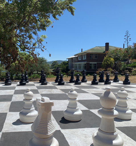 Exterior & Views, Brondesbury Park Hotel, Nyanga