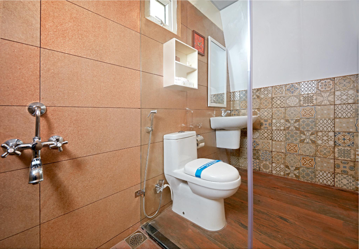 Bathroom 2, Bodhi Woods Resort, Kancheepuram