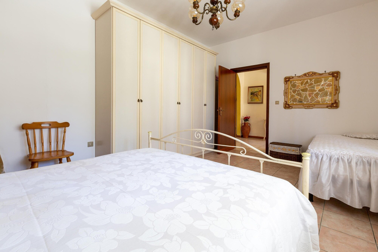 Bedroom 5, 3266 Villetta Delle Viole by Barbarhouse, Taranto