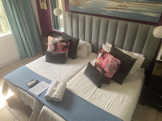 Bedroom 2, Mitchells Guesthouse, City of Cape Town