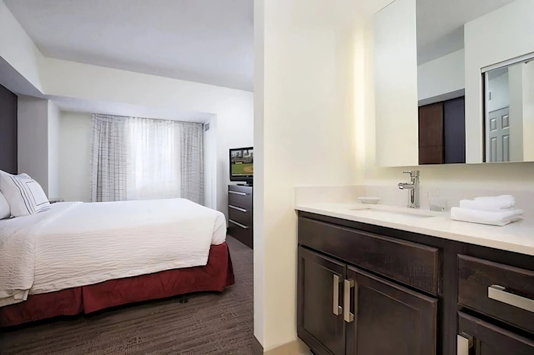 Bedroom 4, Residence Inn By Marriott Minneapolis Downtown, Hennepin