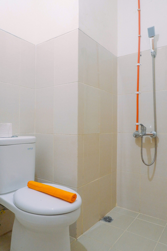 Bedroom 4, Scenic Studio Apartment At Bale Hinggil, Surabaya