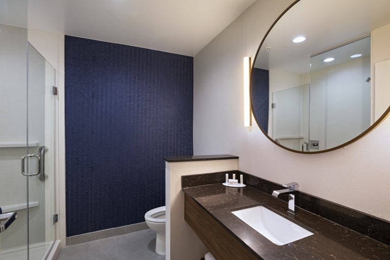 Bathroom 5, Fairfield Inn & Suites by Marriott Waller, Houston