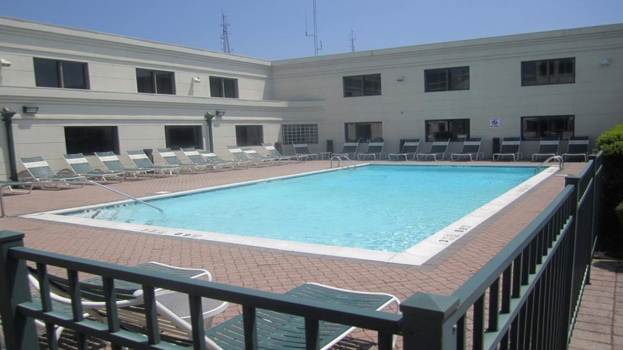 Sport & Beauty 2, Holiday Inn PLAINVIEW-LONG ISLAND by IHG, Nassau