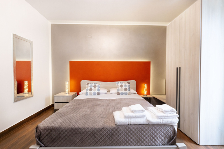 Bedroom 3, Zaffiro Lavico rooms Etna nature sea, Catania