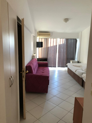 Bedroom 3, Yalim Hotel, Armutlu