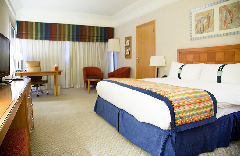 Bedroom 28
