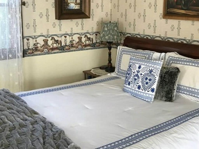 Bedroom 3, Gardenview Bed and Breakfast, Newport