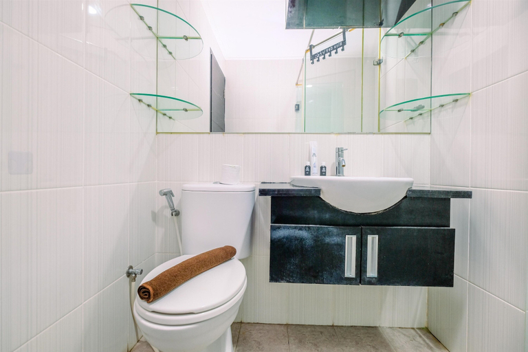 Bathroom 5, Good Deal And Tidy Studio At Tamansari Semanggi Apartment, South Jakarta