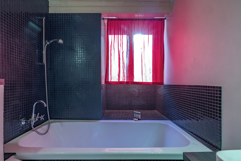 Bathroom 4, Tralala Hotel Montreux, Pays-d'Enhaut