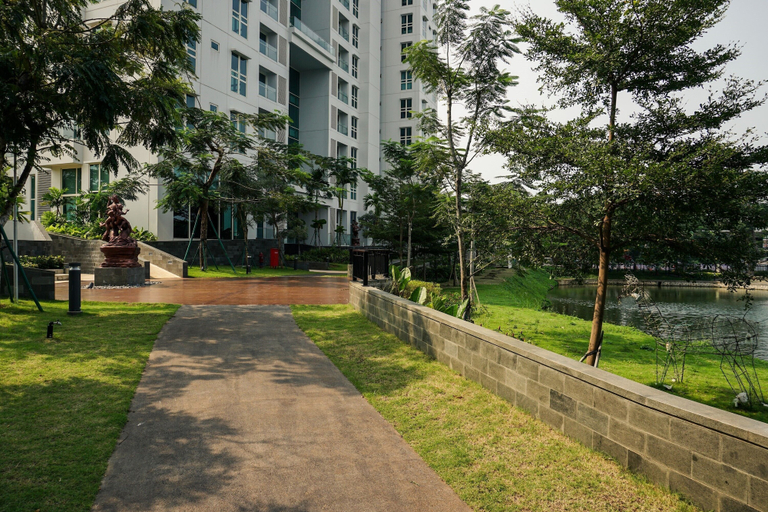 Exterior & Views 2, 1Br Comfy Apartment At Citralake Suites, West Jakarta