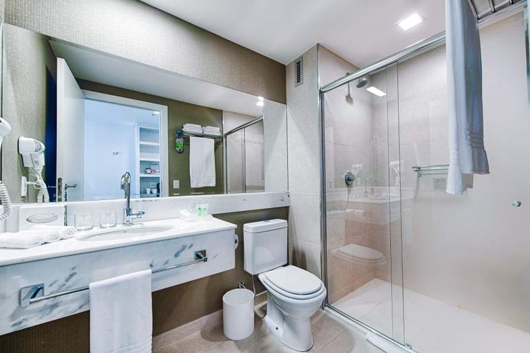 Bathroom 4, Holiday Inn BELO HORIZONTE SAVASSI by IHG, Belo Horizonte