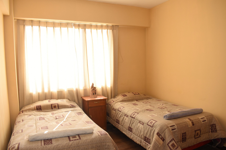 Bedroom 2, Solsticio Copacabana, Manco Kapac