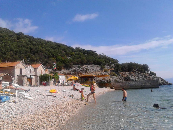 Others 5, Zora Holiday Home, Cres