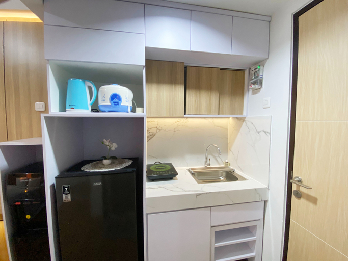 Others 2, Minimalist and Homey Studio The Alton Apartment By Travelio, Semarang