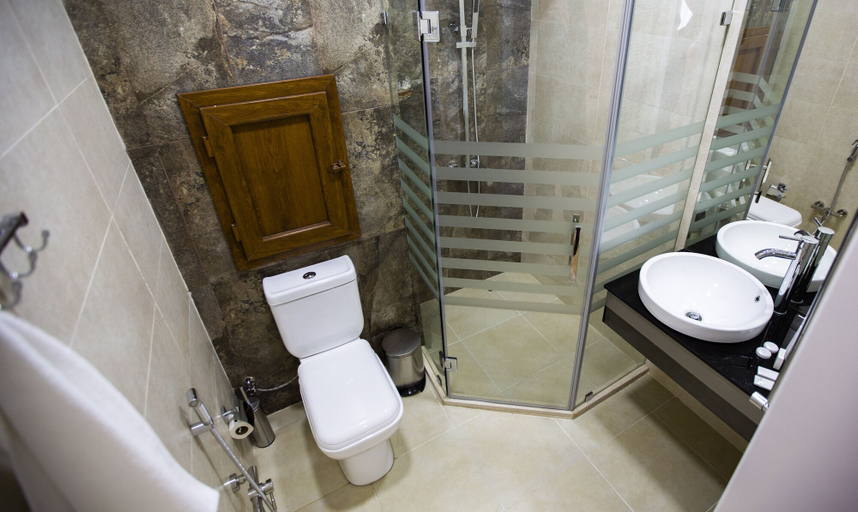 Bathroom 4, AlmaBagi Hotel&Villas, Quba