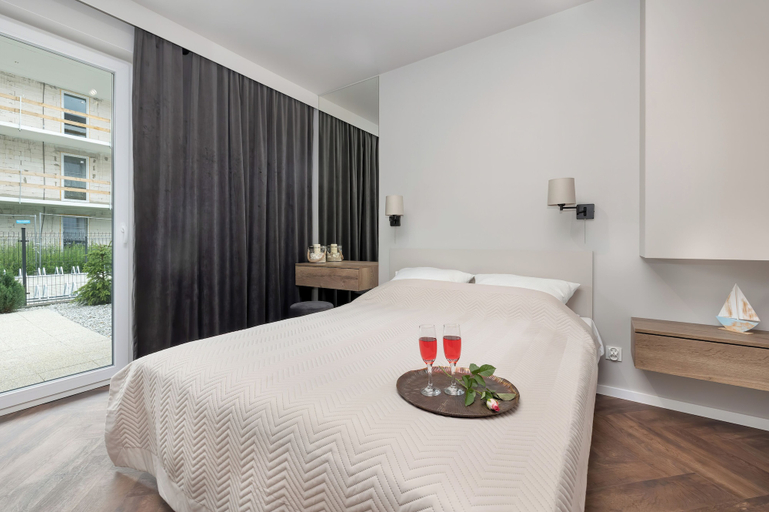 Bedroom 3, Morzetu Apartment Gaski by Renters, Koszalin