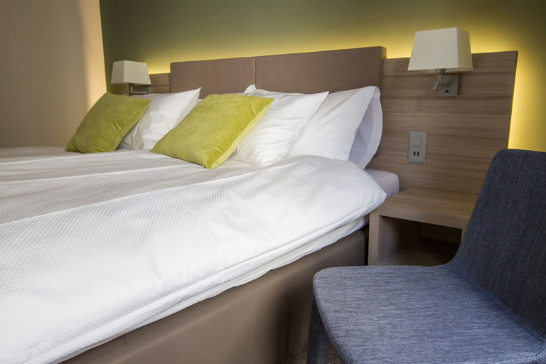 Bedroom 3, Hôtel des Voyageurs, Lausanne